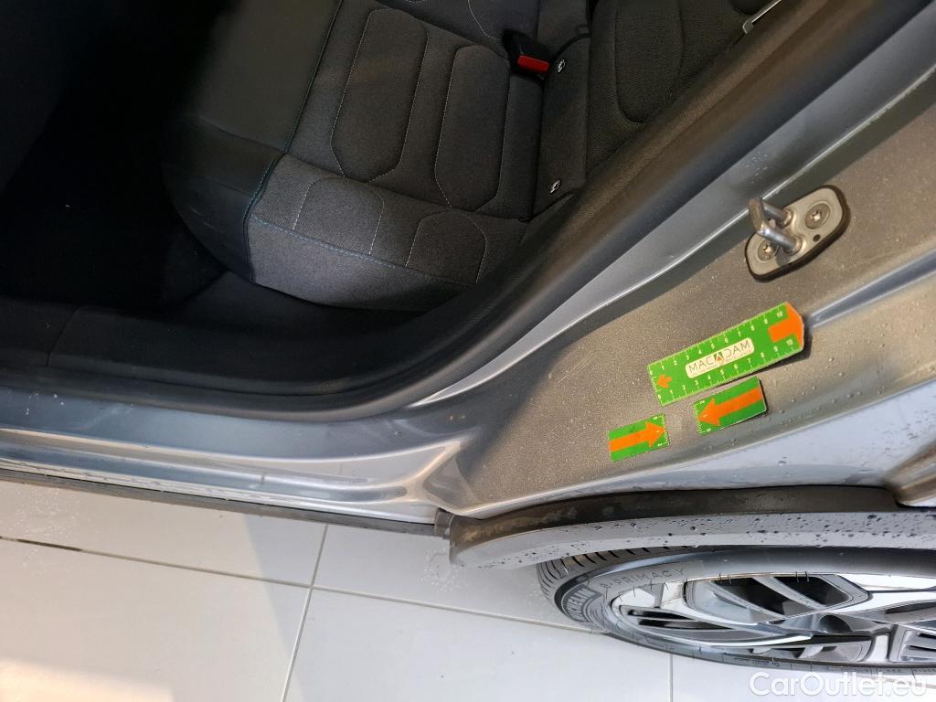  Citroen  C4  Berline Feel Pack 1.5 BlueHDI 130CV BVA8 E6d #29