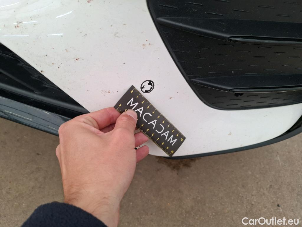  Mercedes  GLB MERCEDES-BENZ  / 2019 / 5P / SUV  200 d AMG Line #35