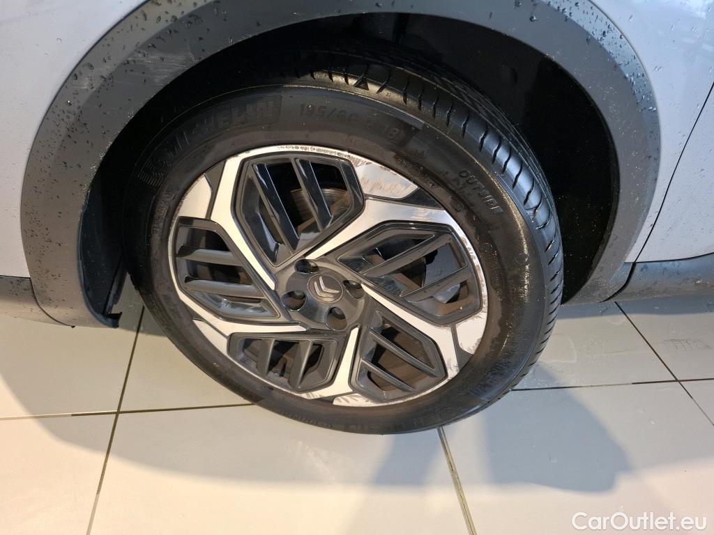  Citroen  C4  Berline Feel Pack 1.5 BlueHDI 130CV BVA8 E6d #3