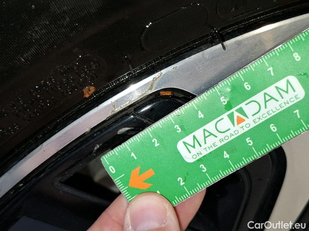  Citroen  C4  Berline Feel Pack 1.5 BlueHDI 130CV BVA8 E6d #17