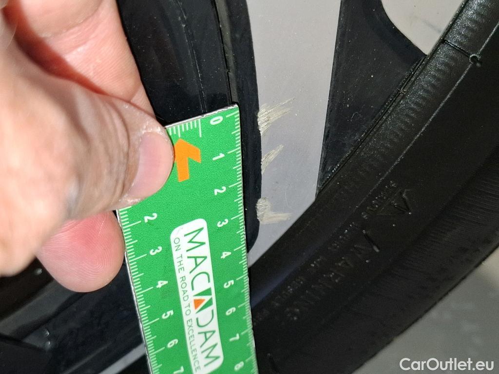  Citroen  C4  Berline Feel Pack 1.5 BlueHDI 130CV BVA8 E6d #15