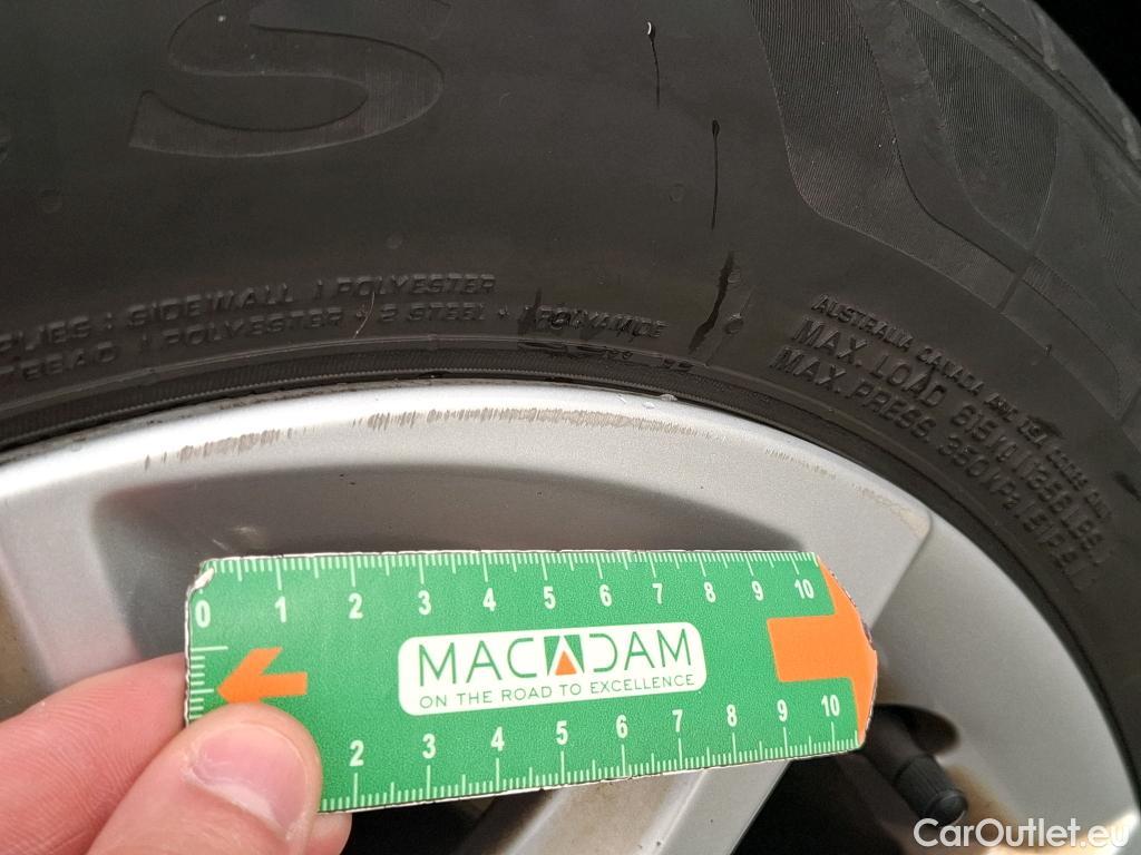  Seat  Leon SEAT  Sportstourer / 2020 / 5P / Break 2.0 TDI 150 DSG S&S Style Business #7