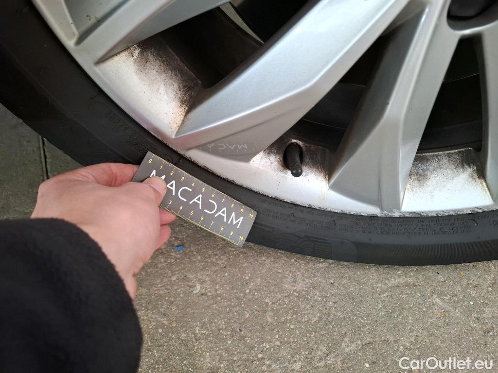  Seat  ATECA  Style Business 2.0 TDI 150CV BVA7 E6d #8