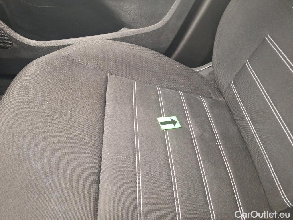  Dacia  Duster 1.5 Blue dCi 115CP Comfort 4WD #26