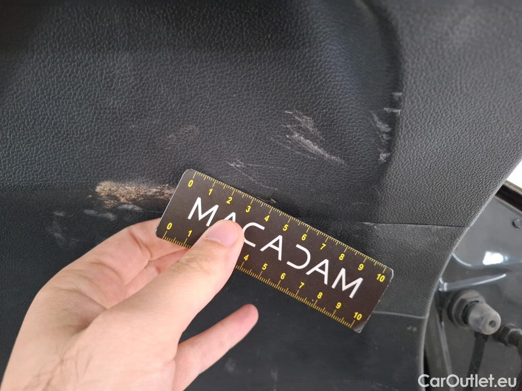  Volkswagen  Golf  VOLKSWAGEN SW / 2020 / 5P / Break 2.0 TDI SCR 115 DSG7 Life Business #14