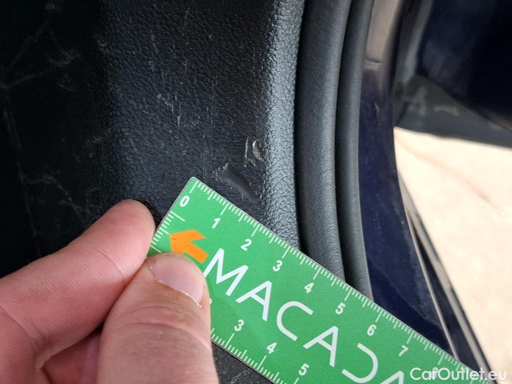  Volkswagen  Golf  VOLKSWAGEN SW / 2020 / 5P / Break 2.0 TDI SCR 115 DSG7 Life Business #2