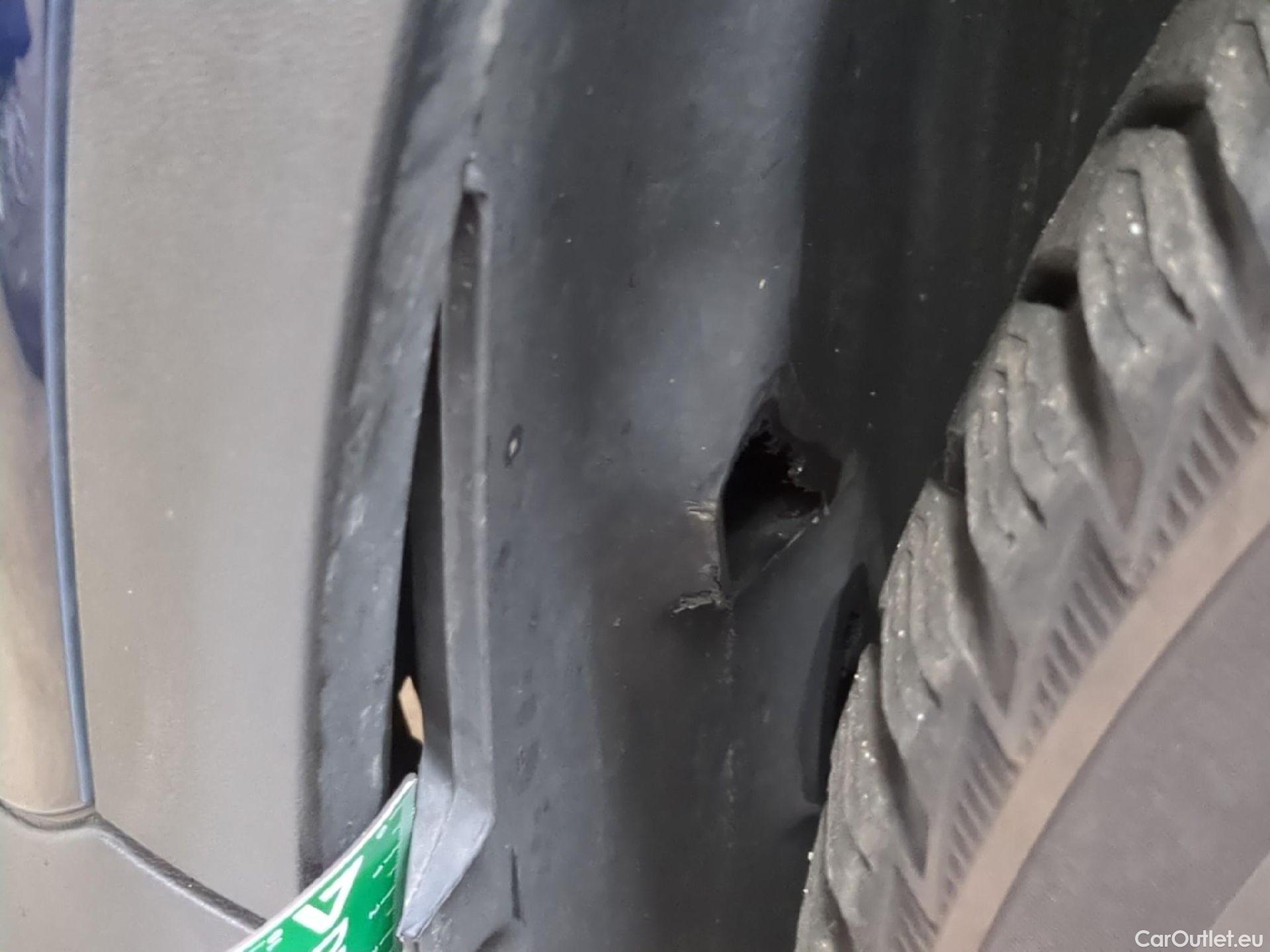  Mercedes  G-Klasee MERCEDES-BENZ Classe GLC 5p SUV GLC 220 d Business 4Matic #25