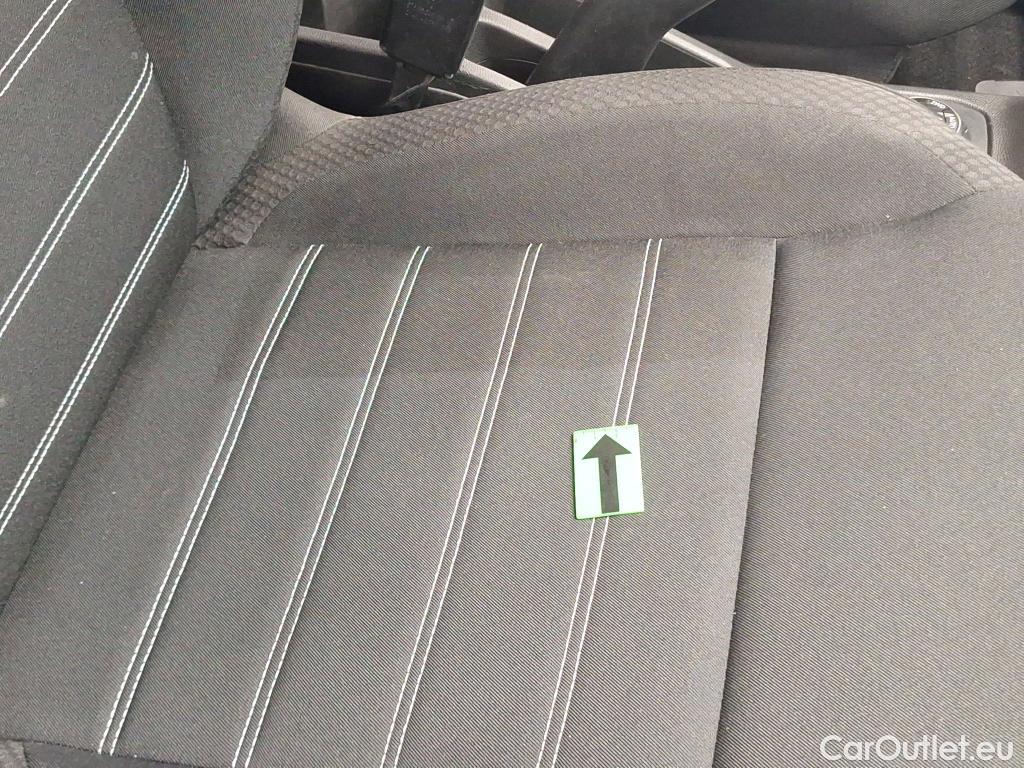  Dacia  Duster 1.5 Blue dCi 115CP Comfort 4WD #8