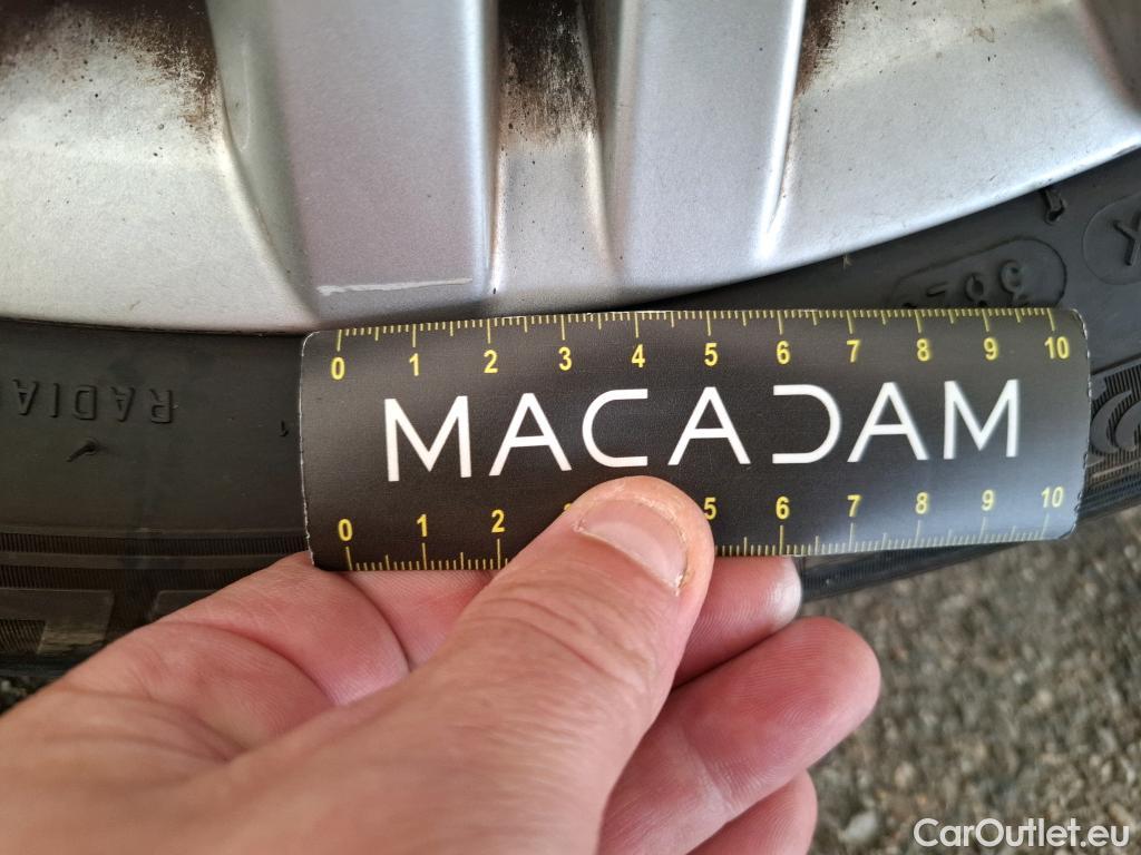  Volkswagen  T-ROC VOLKSWAGEN  5p SUV 1.6 TDI 115 LOUNGE BUSINESS #24