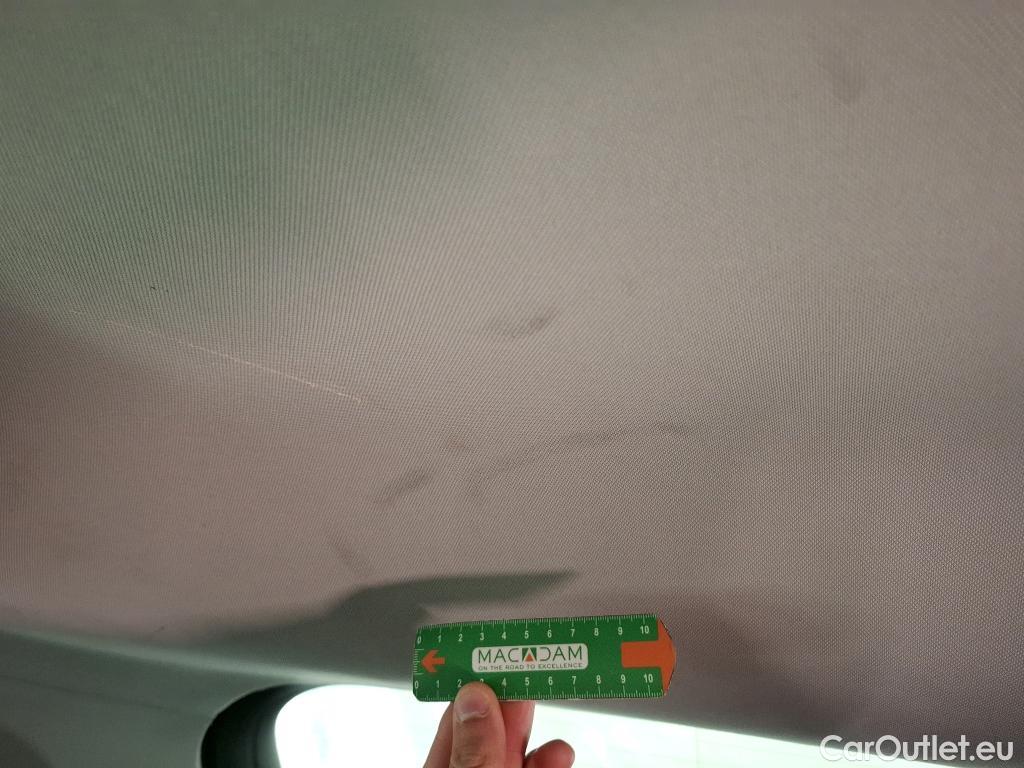  Volkswagen  Tiguan VOLKSWAGEN  / 2020 / 5P / SUV 2.0 TDI 150 BVM6 Life Business #23