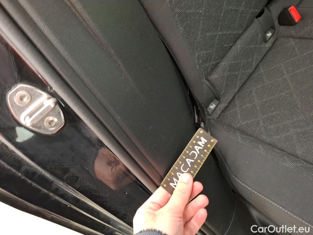  Volkswagen  Golf  VOLKSWAGEN SW / 2020 / 5P / Break 2.0 TDI SCR 115 DSG7 Life Business #5