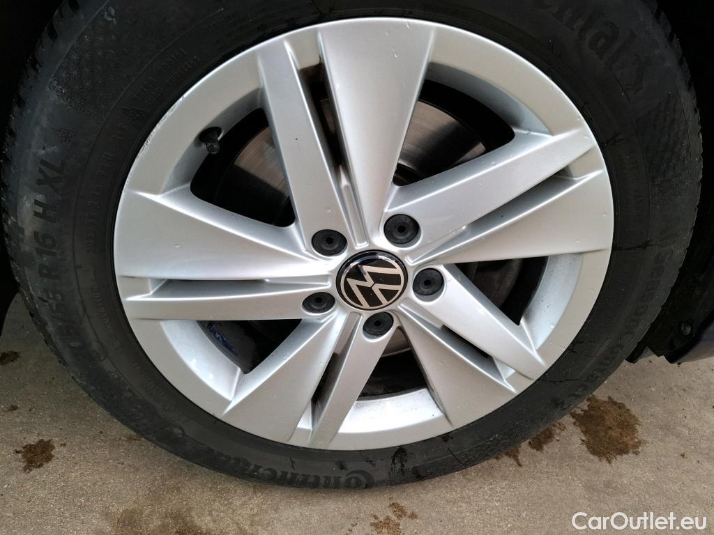 Volkswagen  Golf  VOLKSWAGEN SW / 2020 / 5P / Break 2.0 TDI SCR 115 DSG7 Life Business #16