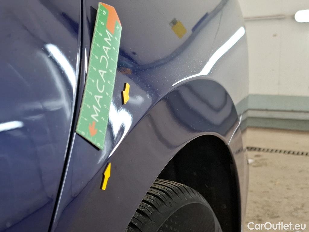  Volkswagen  Golf  VOLKSWAGEN SW / 2020 / 5P / Break 2.0 TDI SCR 115 DSG7 Life Business #5