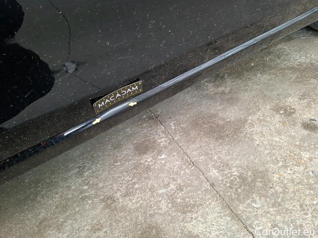  Volkswagen  Golf  VOLKSWAGEN SW / 2020 / 5P / Break 2.0 TDI SCR 115 DSG7 Life Business #2