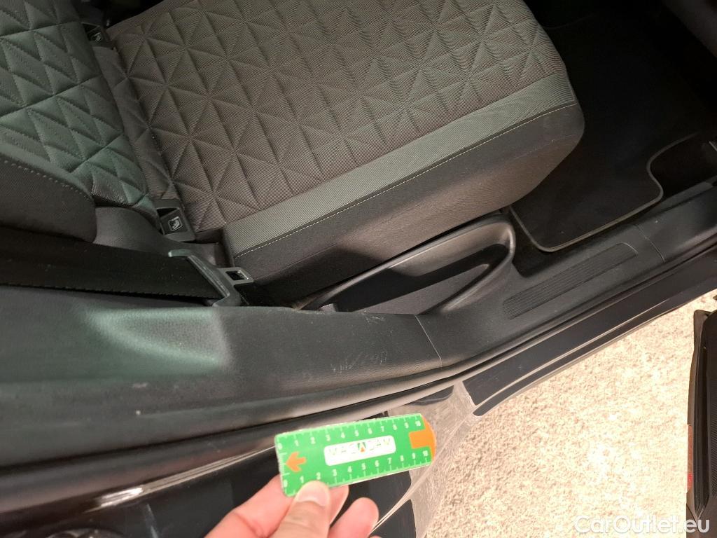  Volkswagen  Tiguan VOLKSWAGEN  / 2020 / 5P / SUV 2.0 TDI 150 BVM6 Life Business #15