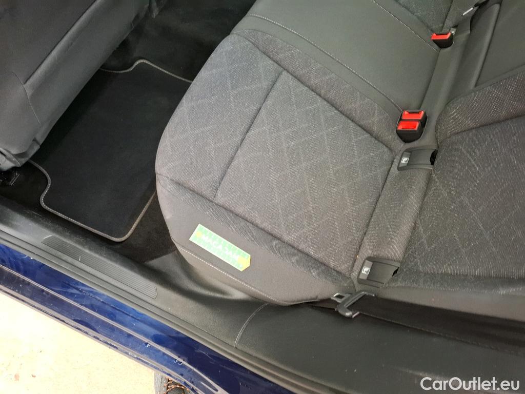  Volkswagen  Golf  VOLKSWAGEN SW / 2020 / 5P / Break 2.0 TDI SCR 115 DSG7 Life Business #6