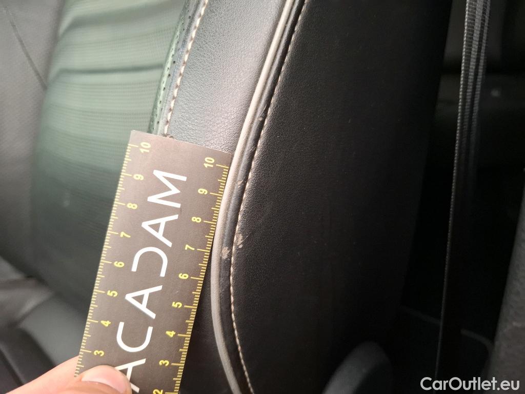  Volkswagen  Arteon VOLKSWAGEN  / 2017 / 5P / Berline 2.0 TDI 190 DSG7 4X4 ELEGANCE EXCLUSIVE #10