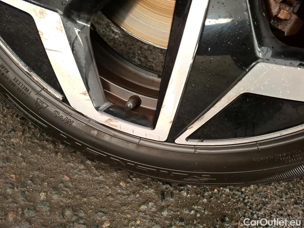  Volkswagen  ID.3  Pro S 77kWh BVA #47