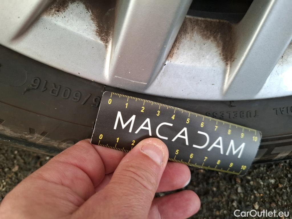  Volkswagen  T-ROC VOLKSWAGEN  5p SUV 1.6 TDI 115 LOUNGE BUSINESS #25