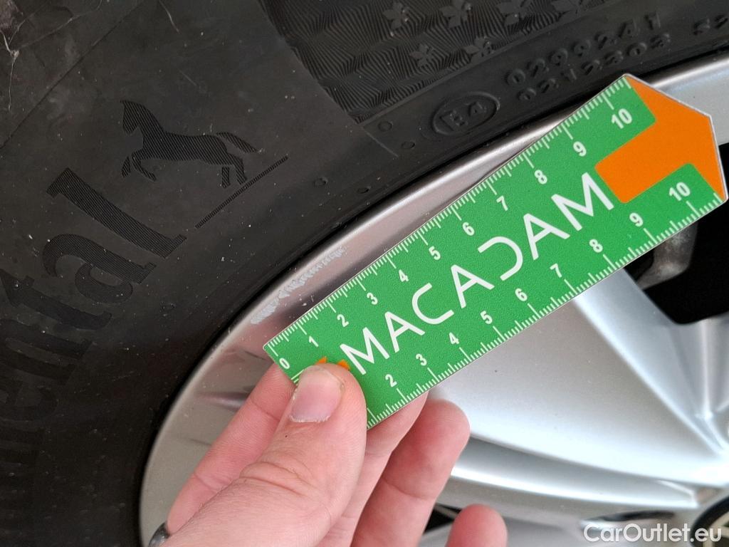  Volkswagen  Golf  VOLKSWAGEN SW / 2020 / 5P / Break 2.0 TDI SCR 115 DSG7 Life Business #12