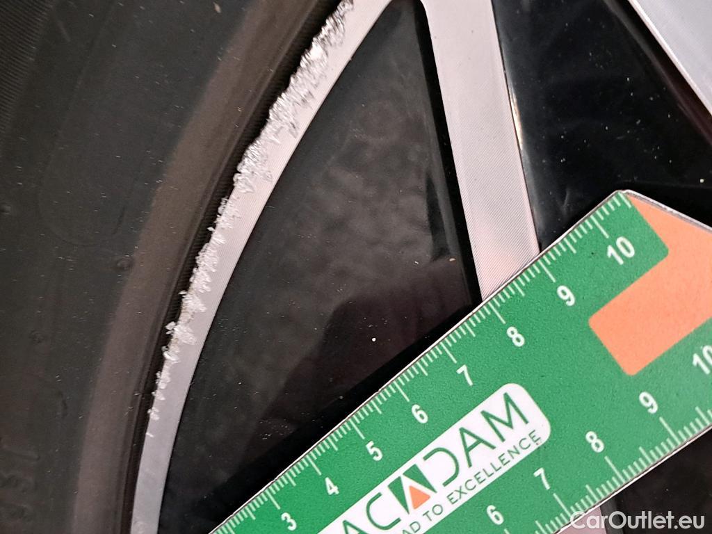  Volkswagen  ID.3  Pro S 77kWh BVA #26