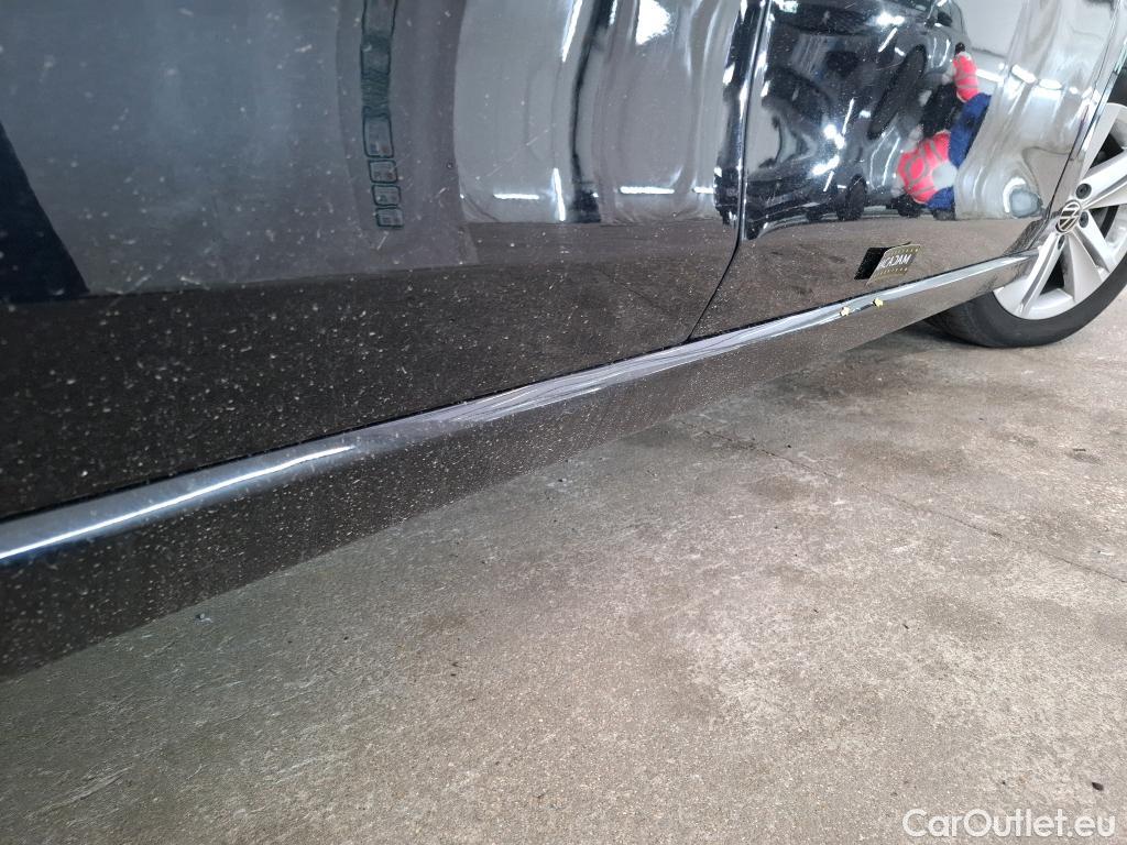  Volkswagen  Golf  VOLKSWAGEN SW / 2020 / 5P / Break 2.0 TDI SCR 115 DSG7 Life Business #1