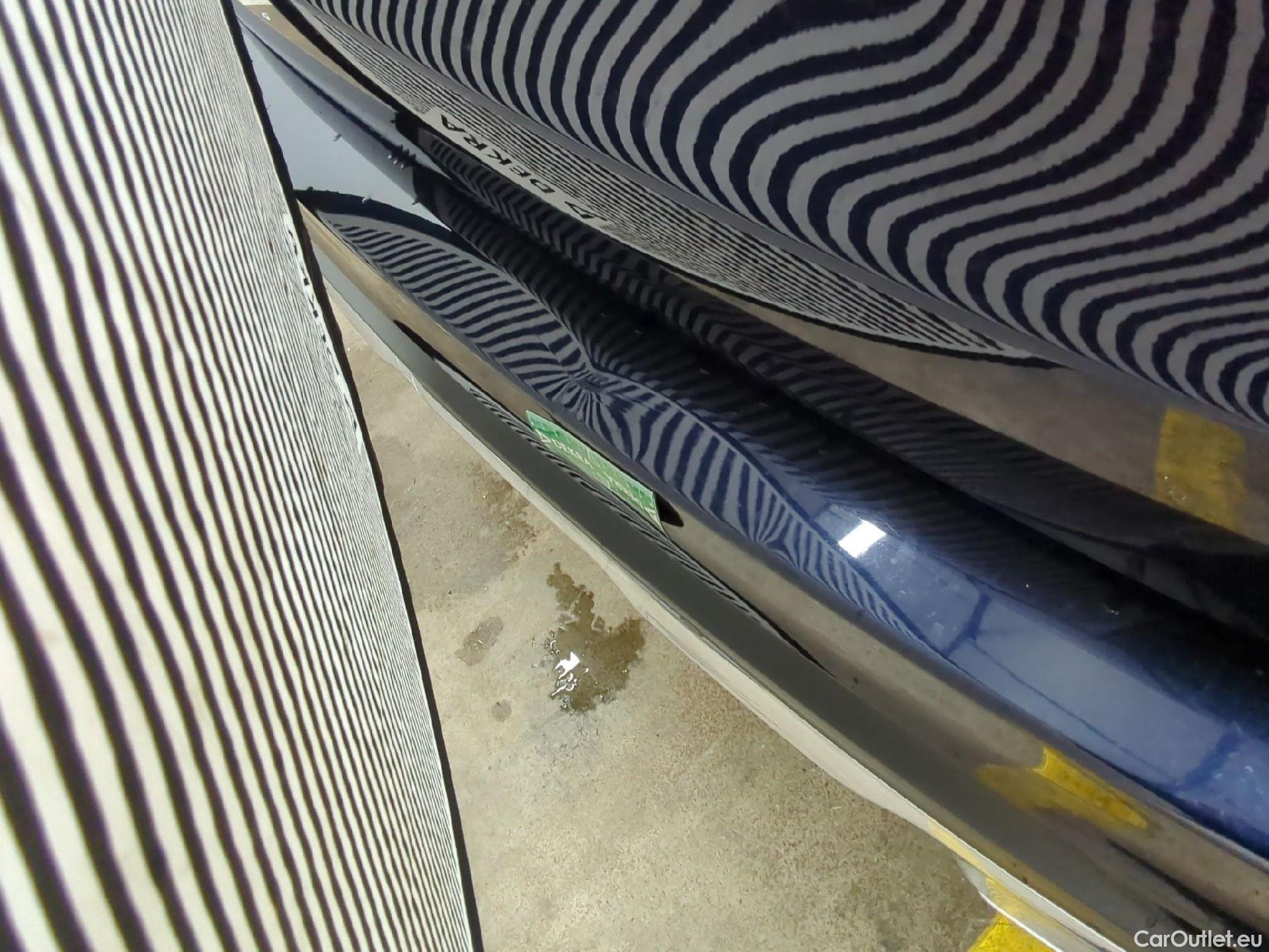  Mercedes  G-Klasee MERCEDES-BENZ Classe GLC 5p SUV GLC 220 d Business 4Matic #32