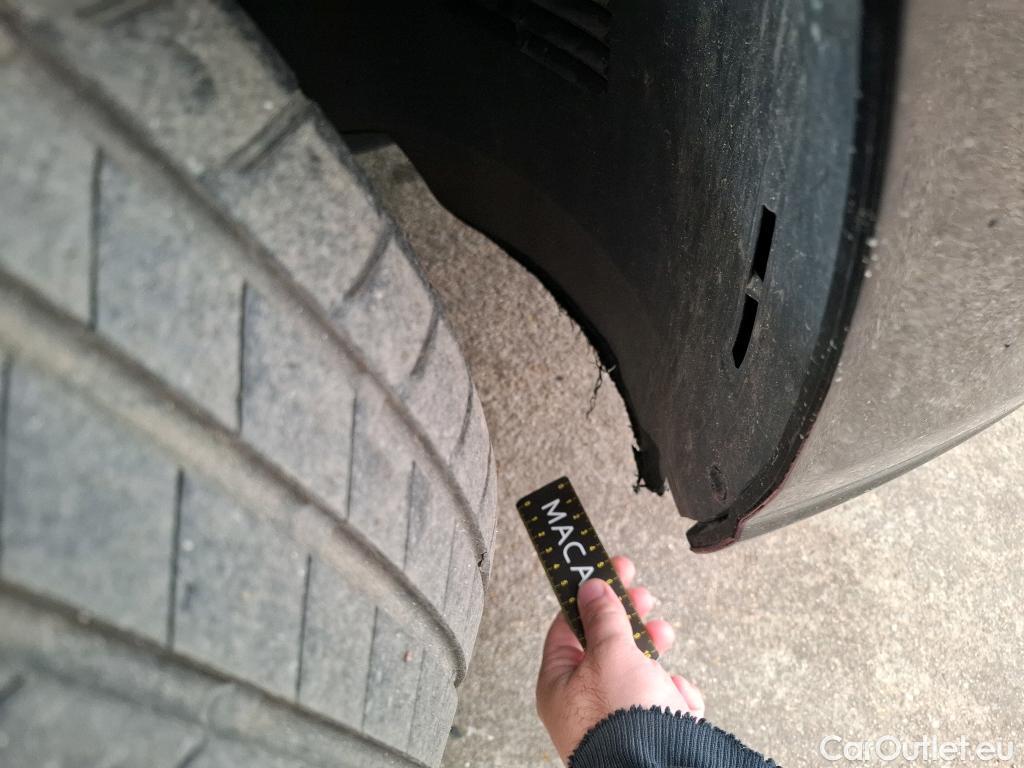  Volkswagen  Golf  VOLKSWAGEN SW / 2020 / 5P / Break 2.0 TDI SCR 115 DSG7 Life Business #15