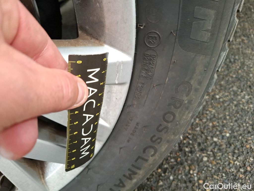  Volkswagen  T-ROC VOLKSWAGEN  5p SUV 1.6 TDI 115 LOUNGE BUSINESS #16