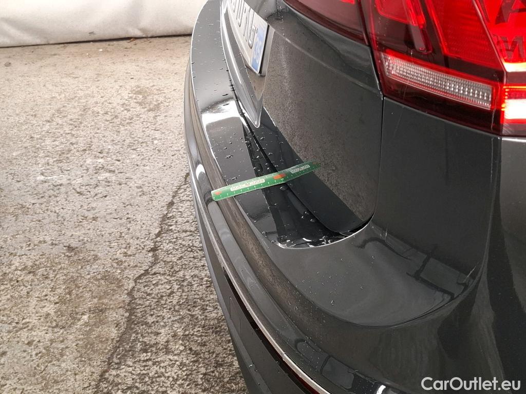  Volkswagen  Tiguan VOLKSWAGEN  / 2020 / 5P / SUV 2.0 TDI 150 BVM6 Life Business #9