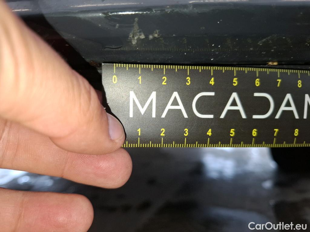  Volkswagen  Touran  Lounge Business BMT/Start-Stopp 2.0 TDI 150CV BVA7 E6d #4