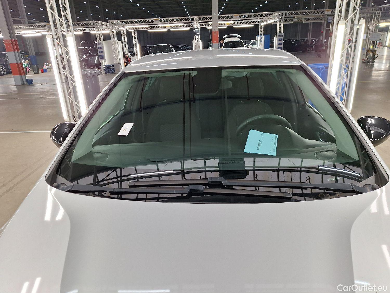  Opel  Astra Opel,  FL'19, Opel  1.2 Turbo 81kW S/S Edition 5d #1