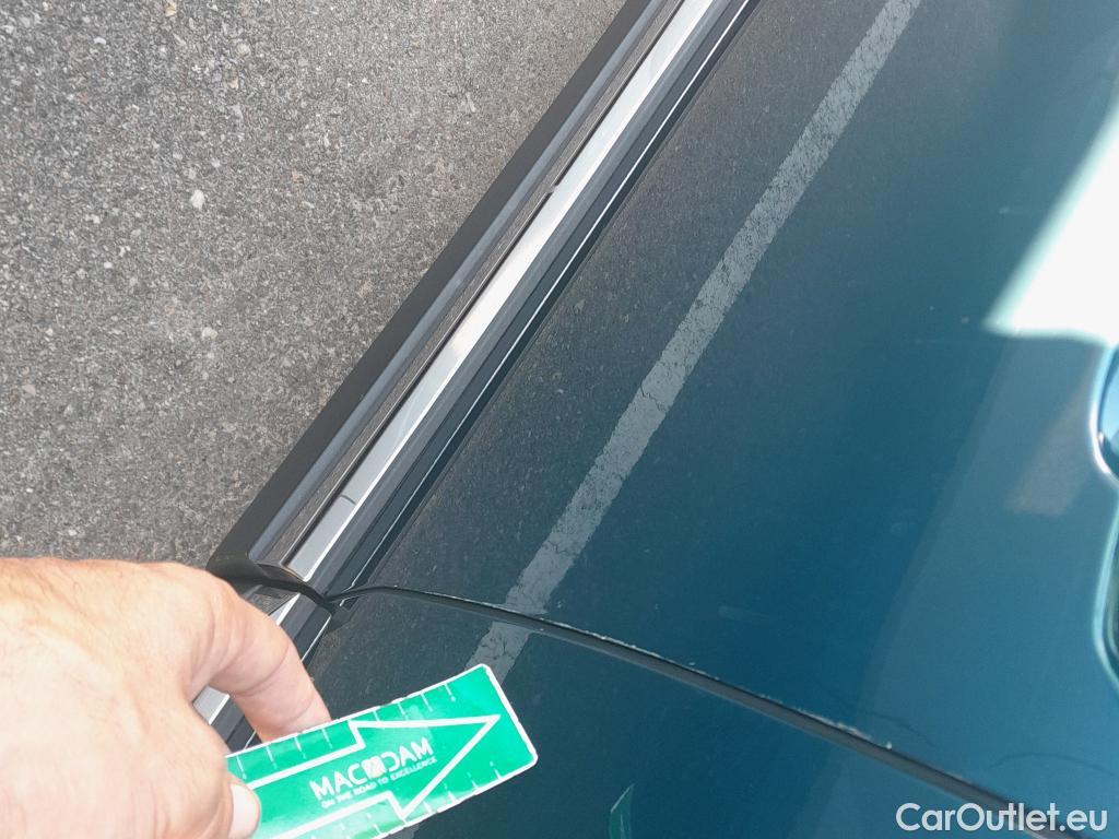  Peugeot  3008 PEUGEOT  / 2020 / 5P / todoterreno 1.5 BlueHDi 96kW S&S Allure Pack EAT8 #13