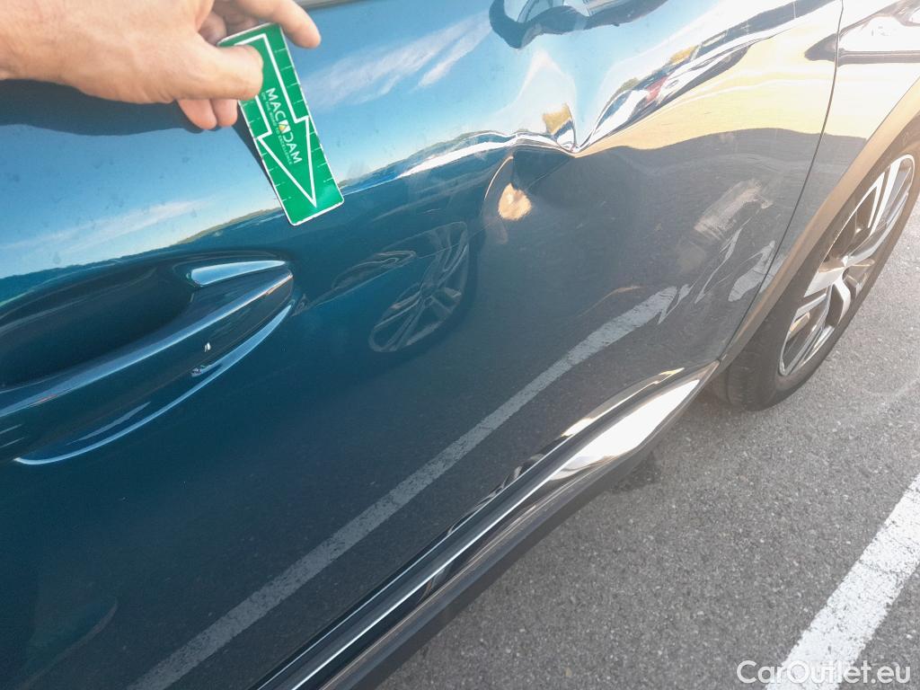  Peugeot  3008 PEUGEOT  / 2020 / 5P / todoterreno 1.5 BlueHDi 96kW S&S Allure Pack EAT8 #3