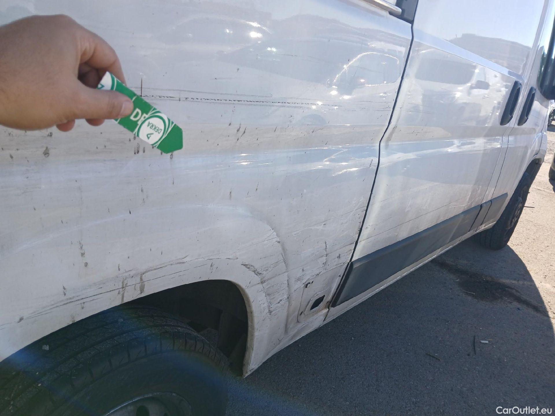  Peugeot  Boxer PEUGEOT  / 2014 / 4P / furgón 333 L2 H1 BHDI 103kW (140CV) S&S 6 V. M (AC) #78