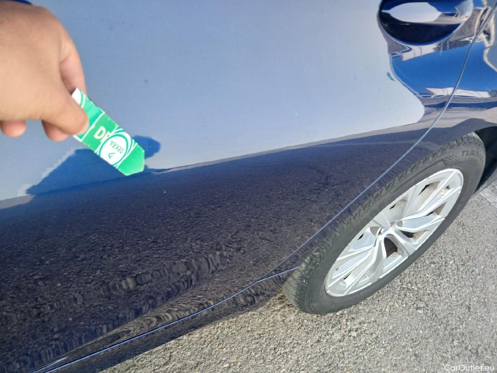  Bmw  Serie 3 BMW  / 2015 / 5P / familiar 318d Touring #21