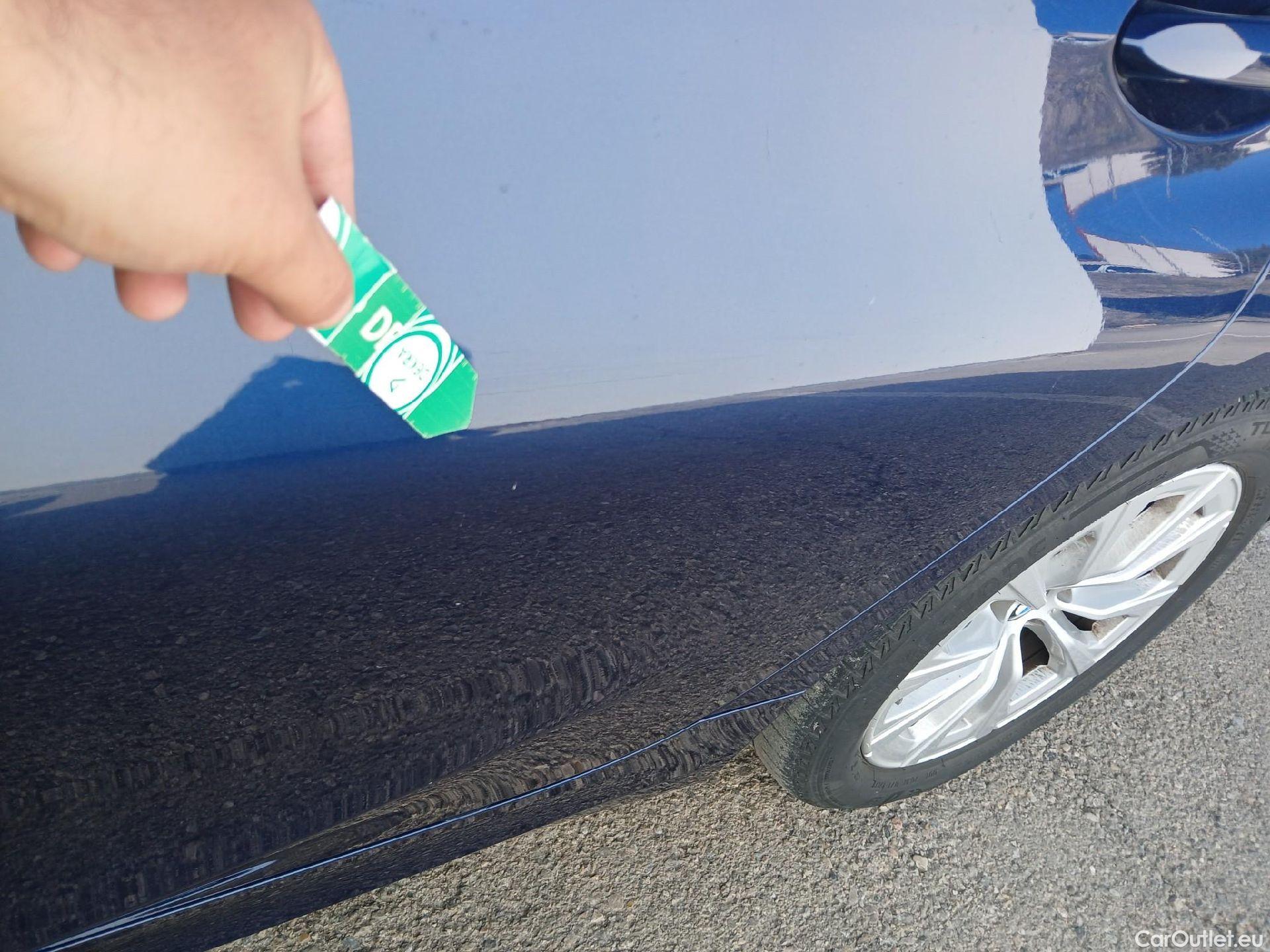  Bmw  Serie 3 BMW  / 2015 / 5P / familiar 318d Touring #20