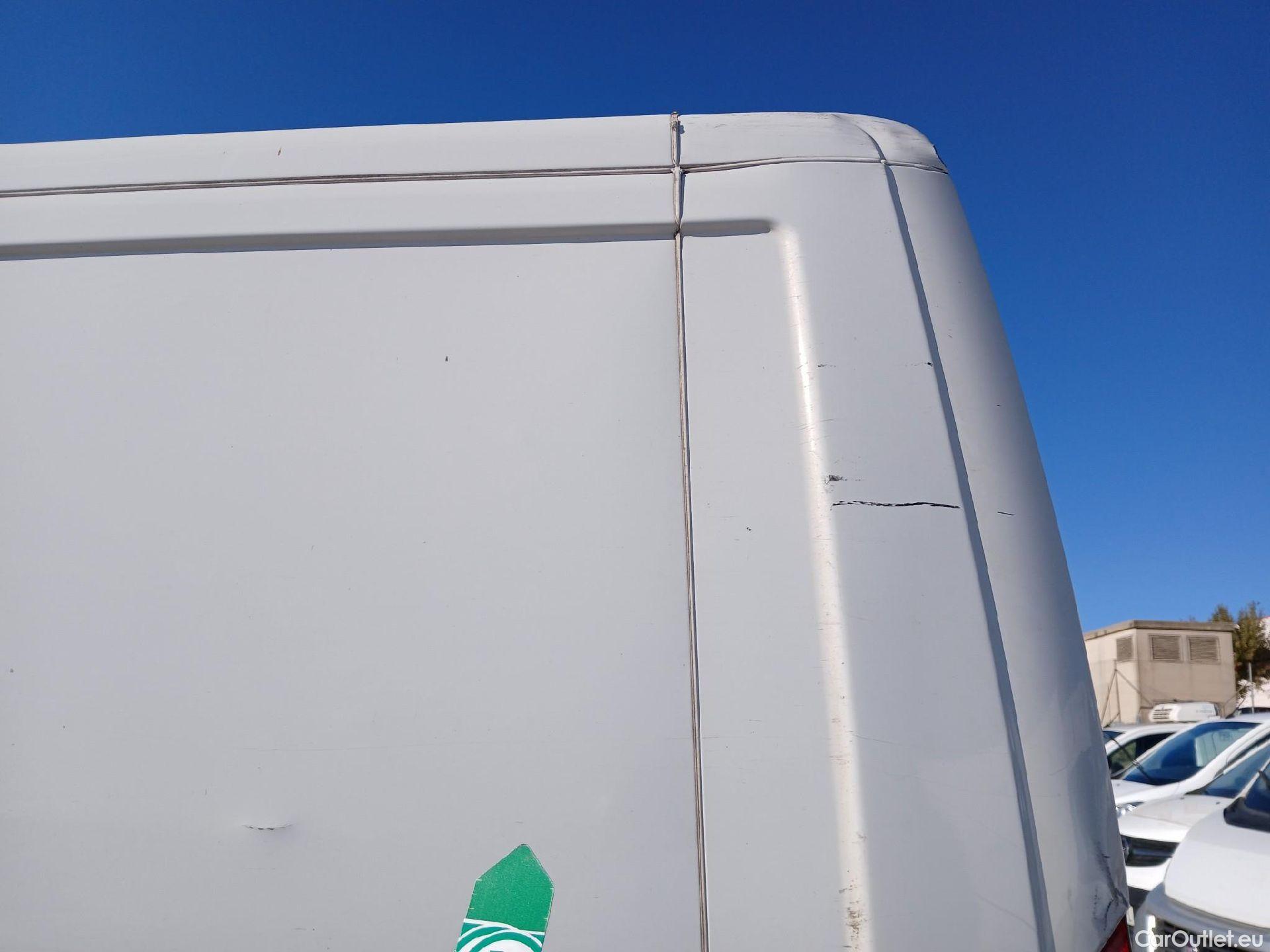  Peugeot  Boxer PEUGEOT  / 2014 / 4P / furgón 333 L2 H1 BHDI 103kW (140CV) S&S 6 V. M (AC) #63