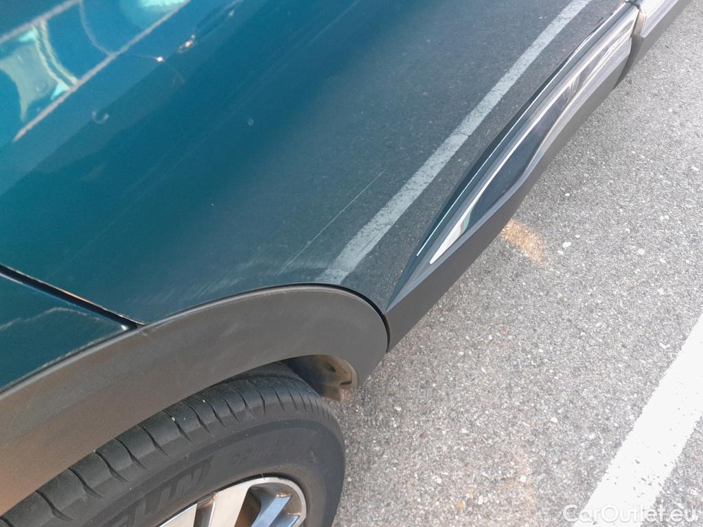  Peugeot  3008 PEUGEOT  / 2020 / 5P / todoterreno 1.5 BlueHDi 96kW S&S Allure Pack EAT8 #16