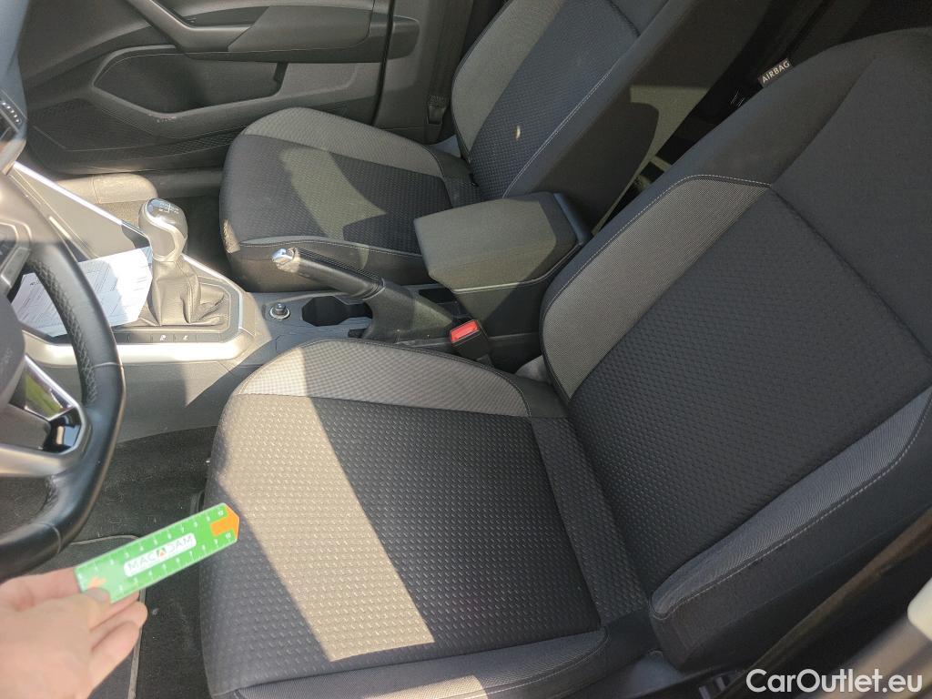  Volkswagen  Polo VOLKSWAGEN  / 2021 / 5P / berlina con portón Life 1.0 TSI 70kW (95CV) #29