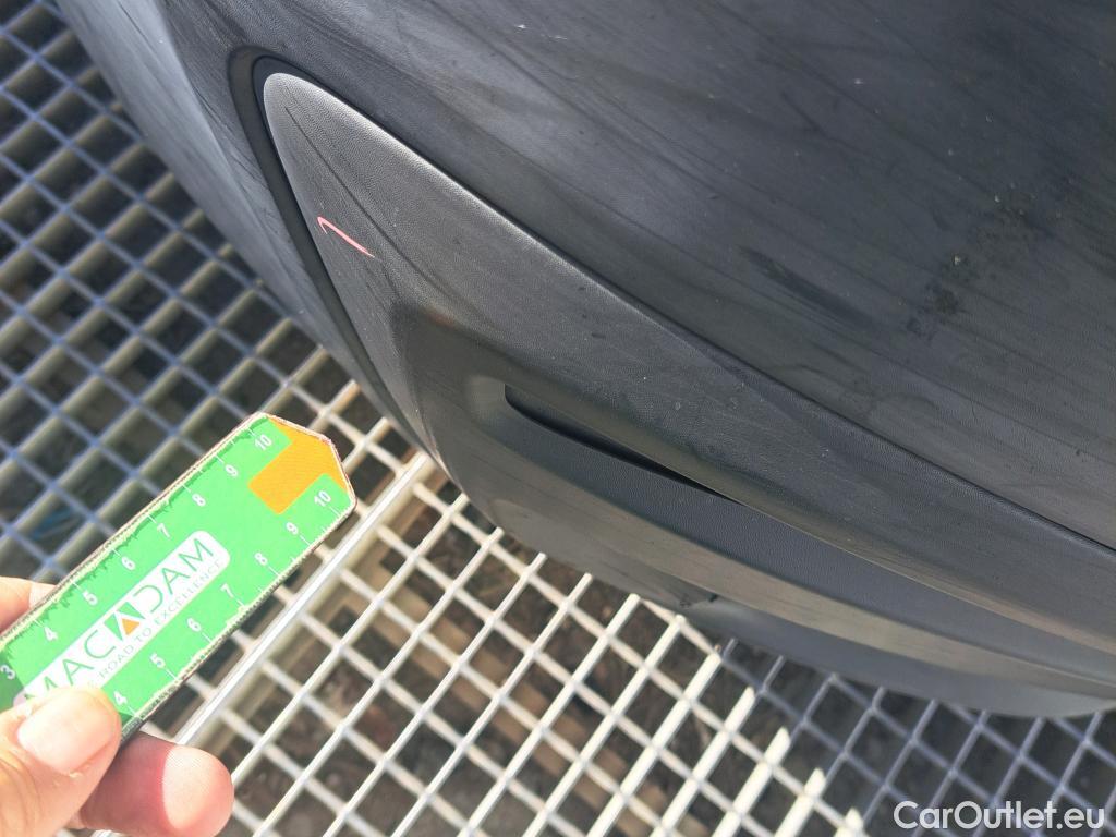  Peugeot  Partner PEUGEOT  / 2015 / 3P / furgón derivado de turismo Furgón Confort L1 BlueHDi 73KW (100CV) #82