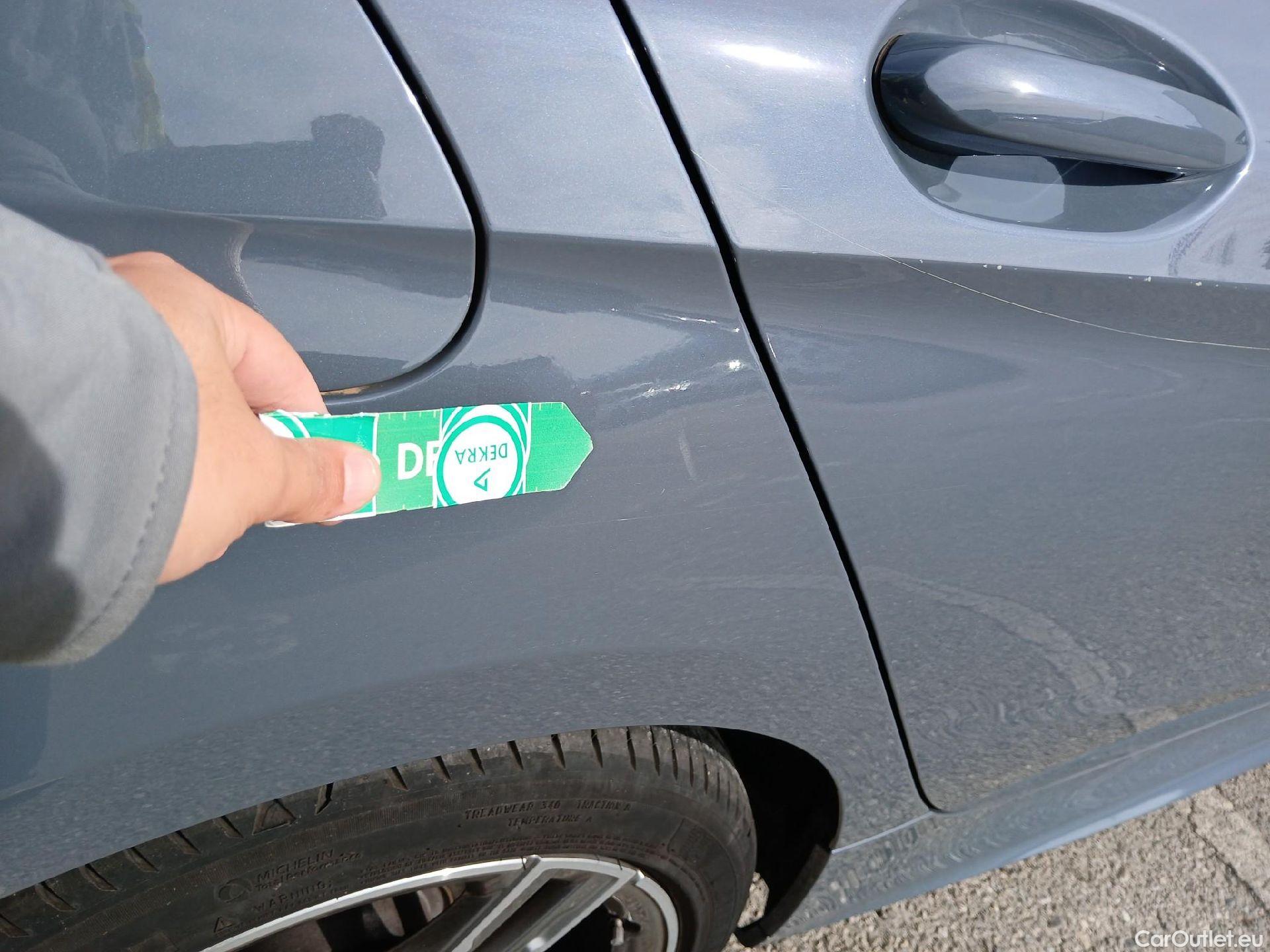  Bmw  Serie 1 BMW  / 2019 / 5P / berlina con portón 118i #29