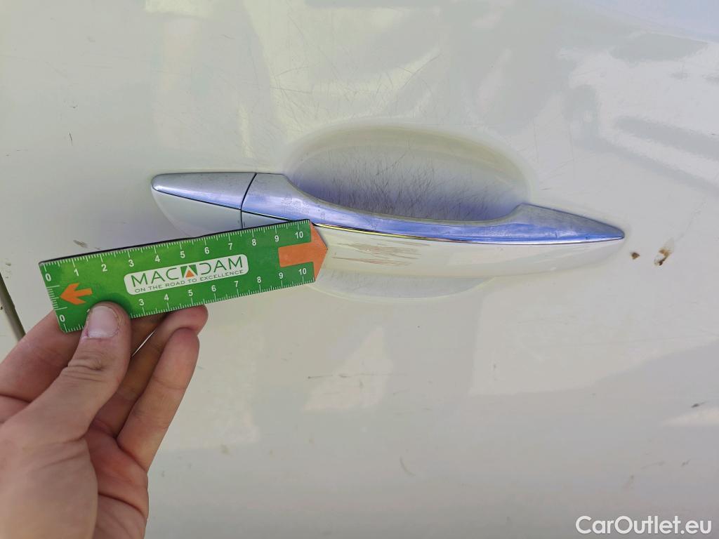  Citroen  Jumpy CITROEN  / 2016 / 4P / furgón Talla XS BlueHDi 120 S&S 6v CityVan #87