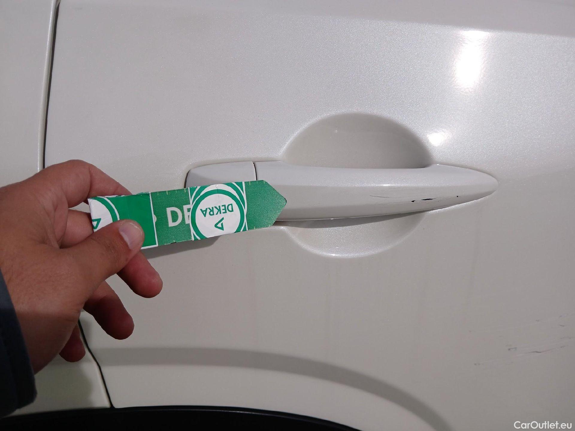  Nissan  Qashqai NISSAN  / 2021 / 5P / todoterreno DIG-T 103kW mHEV 4x2 Premiere Edition(SL) #22