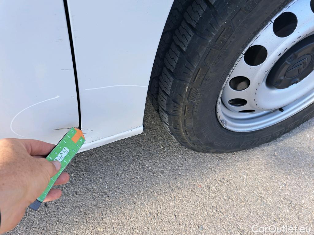  Citroen  Berlingo CITROEN  / 2018 / 3P / furgón derivado de turismo Talla M BlueHDi 100 WORKER #42