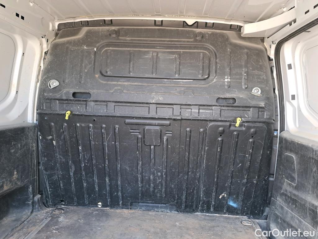  Citroen  Berlingo CITROEN  / 2018 / 3P / furgón derivado de turismo Talla M BlueHDi 100 WORKER #22