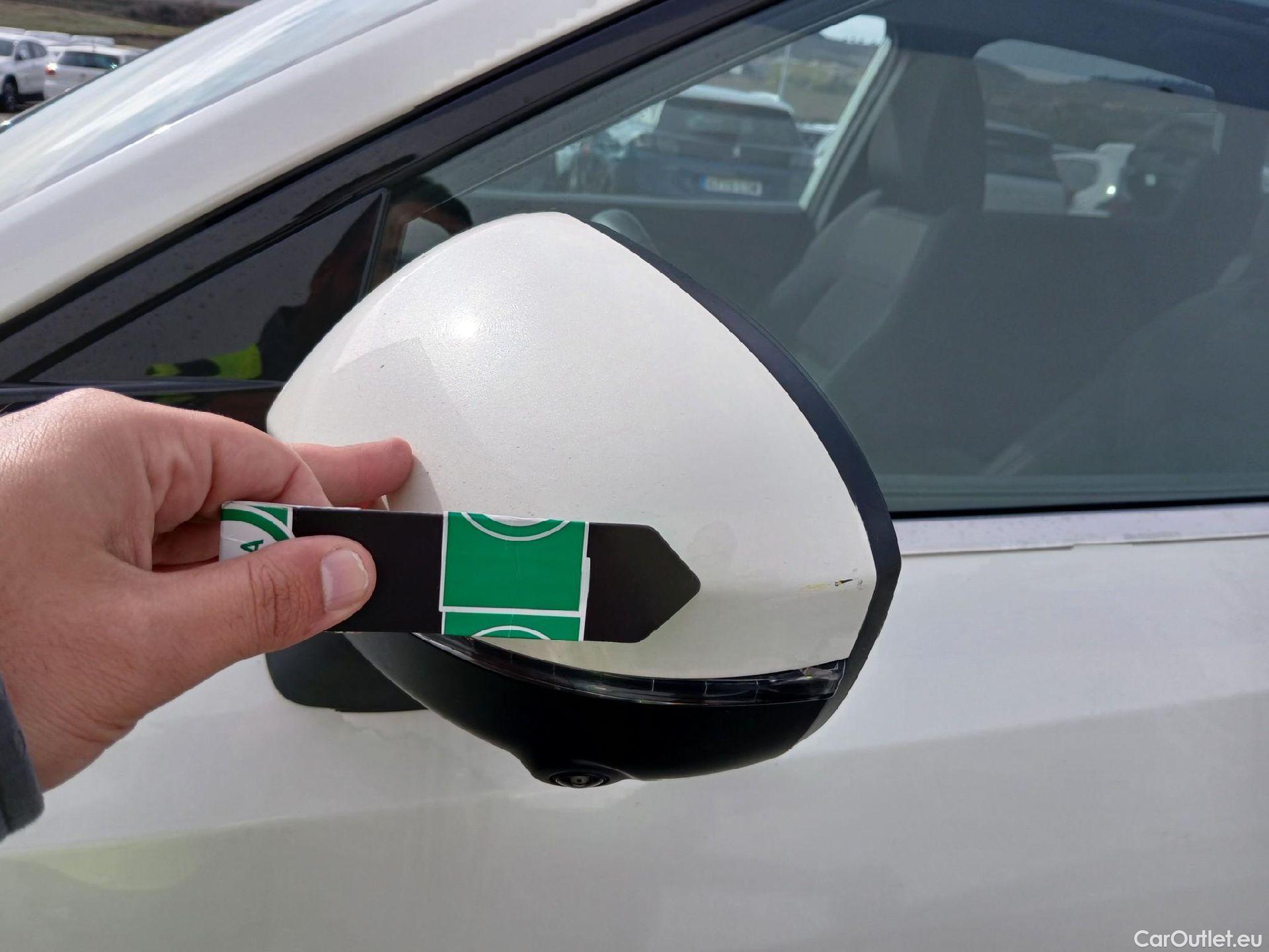  Nissan  Qashqai NISSAN  / 2021 / 5P / todoterreno DIG-T 103kW mHEV 4x2 Premiere Edition(SL) #10