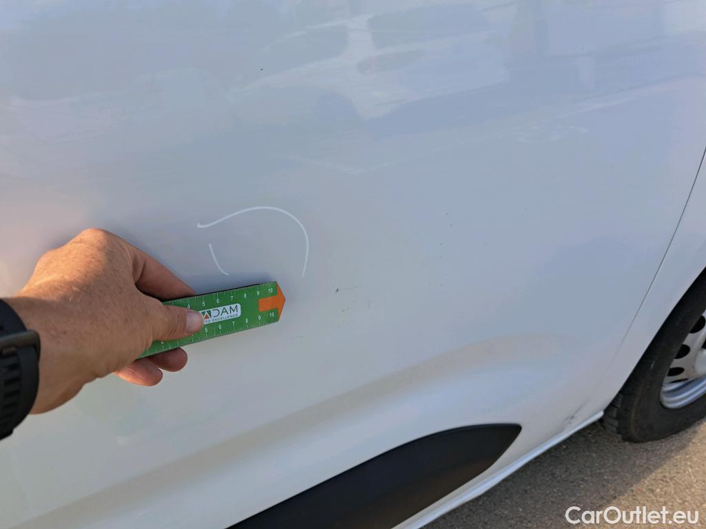  Citroen  Berlingo CITROEN  / 2018 / 3P / furgón derivado de turismo Talla M BlueHDi 100 WORKER #39