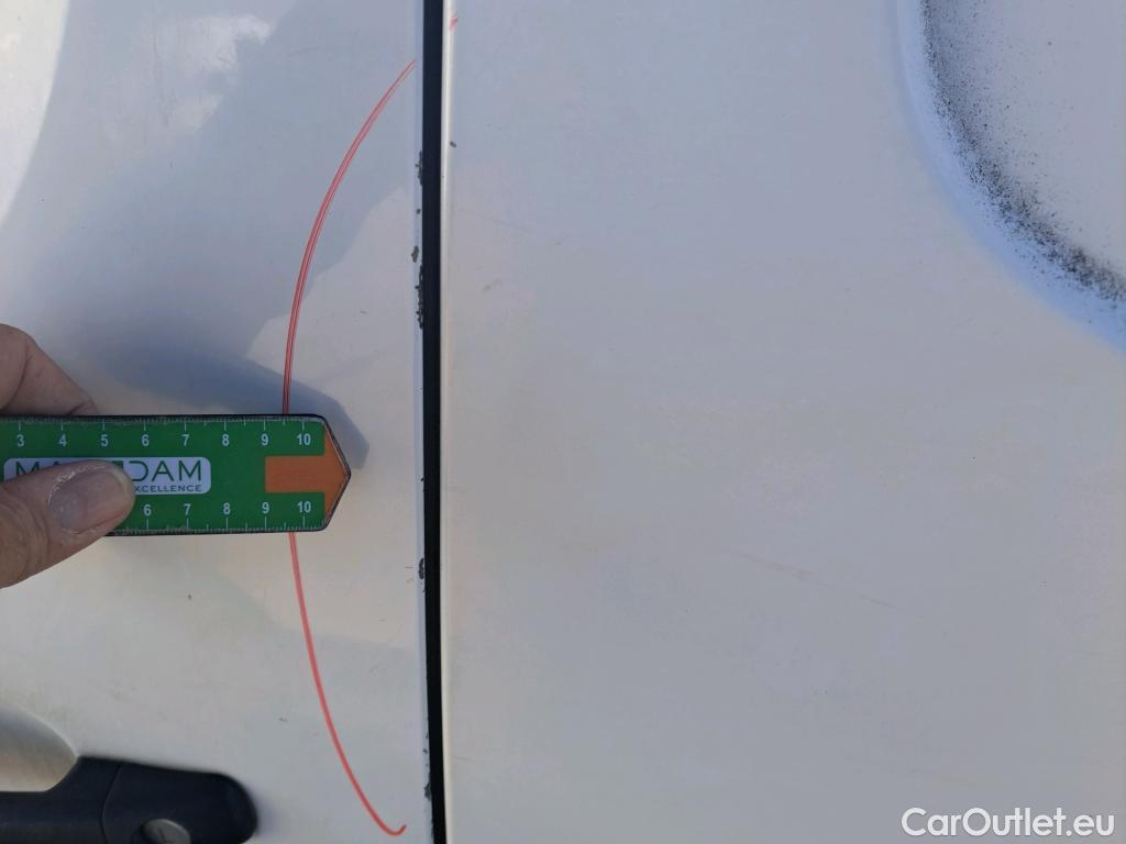  Peugeot  Partner PEUGEOT  / 2015 / 3P / furgón derivado de turismo Furgón Confort L1 BlueHDi 73KW (100CV) #41