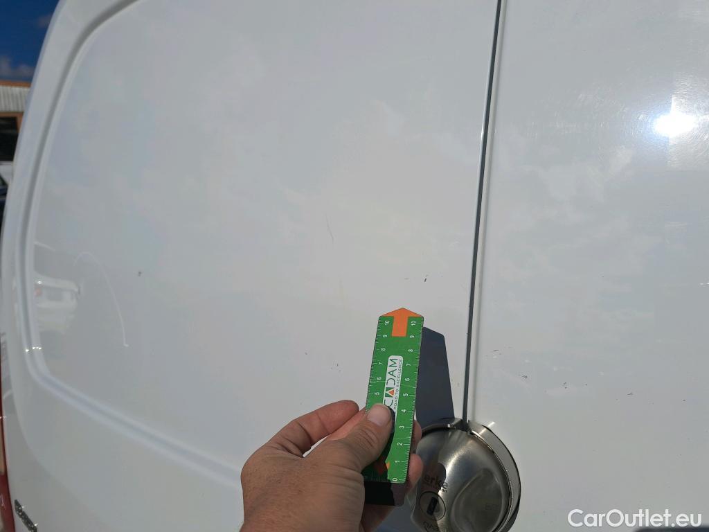  Citroen  Berlingo CITROEN  / 2018 / 3P / furgón derivado de turismo Talla M BlueHDi 100 WORKER #28